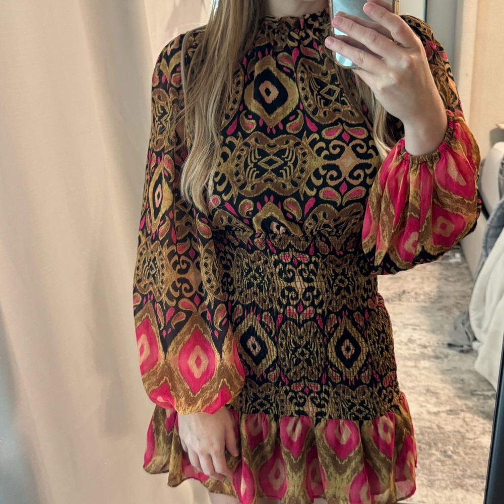 Bohemian Patterned Dress with Bell Sleeves - Picture 10 of 10
